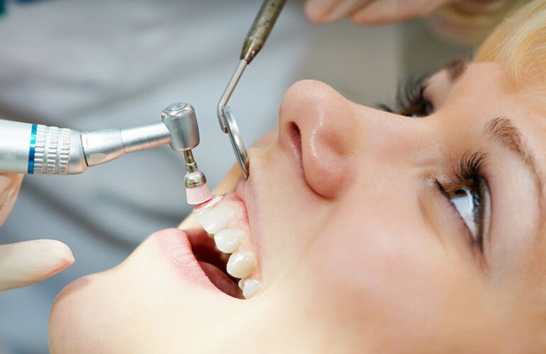 Dental Clinic in Raysan